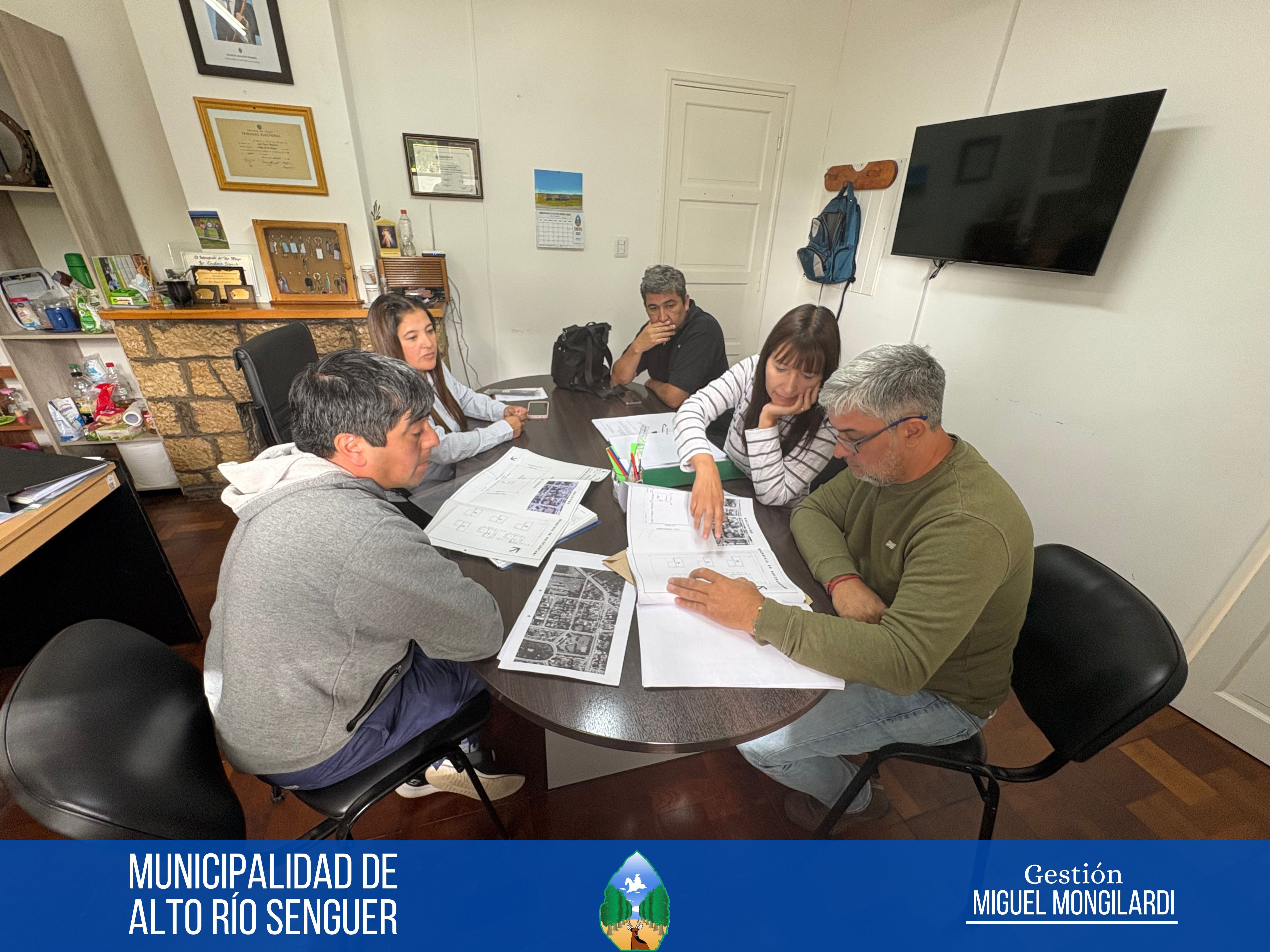 Inspección de Terreno por parte del IPV para comenzar con la construcción de viviendas tuteladas